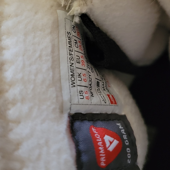 TNF nuptse Purna boots sz 8.5 - Picture 4 of 7